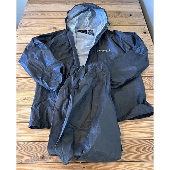 Frogg Toggs Other - Frogg Toggs Rain Suit Jacket And Pants Set Size Medium Men’s Black